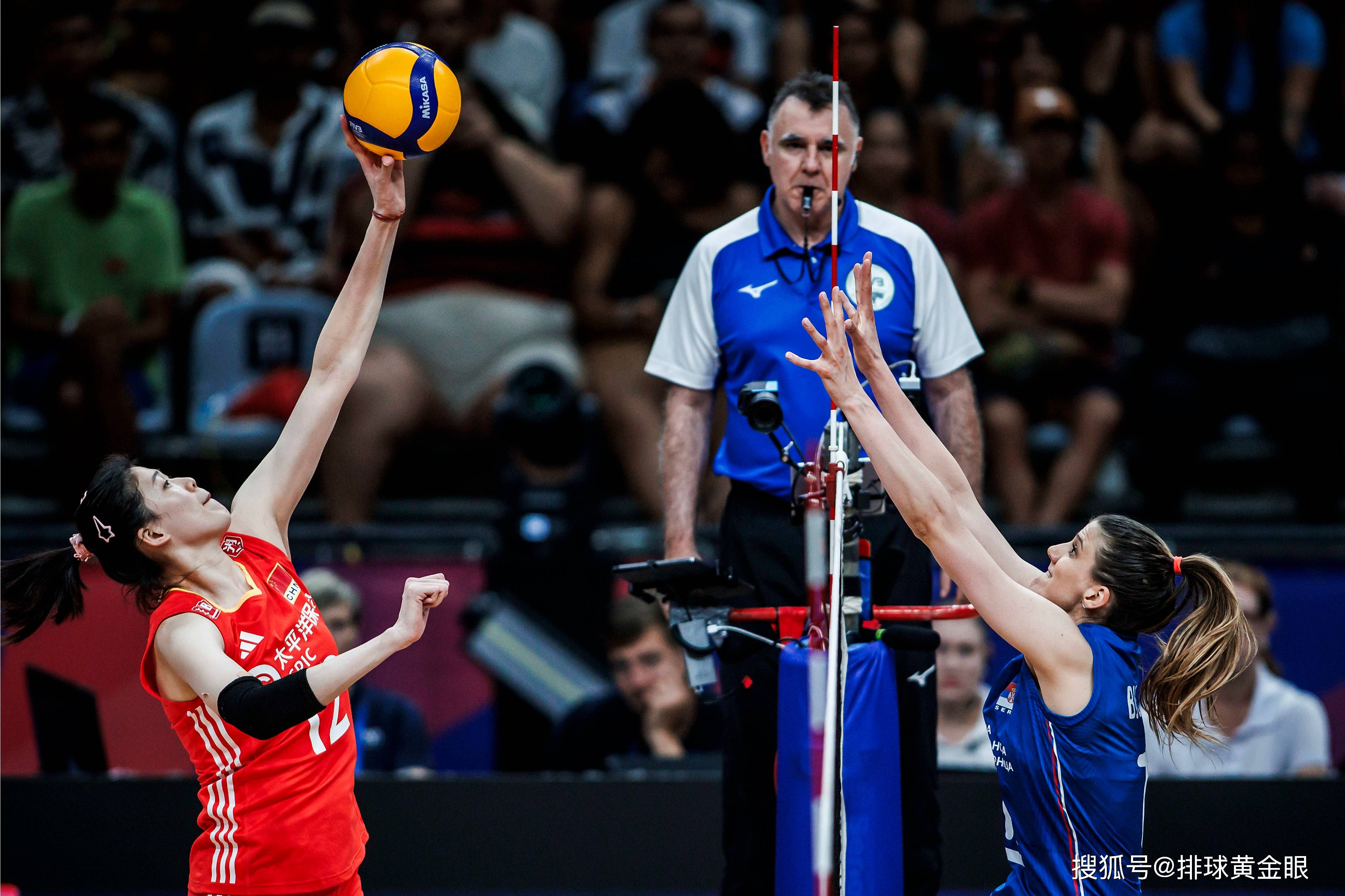 开云体育-穆雷遭遇五持续失利，塞尔维亚队教练压力巨大！-开云体育