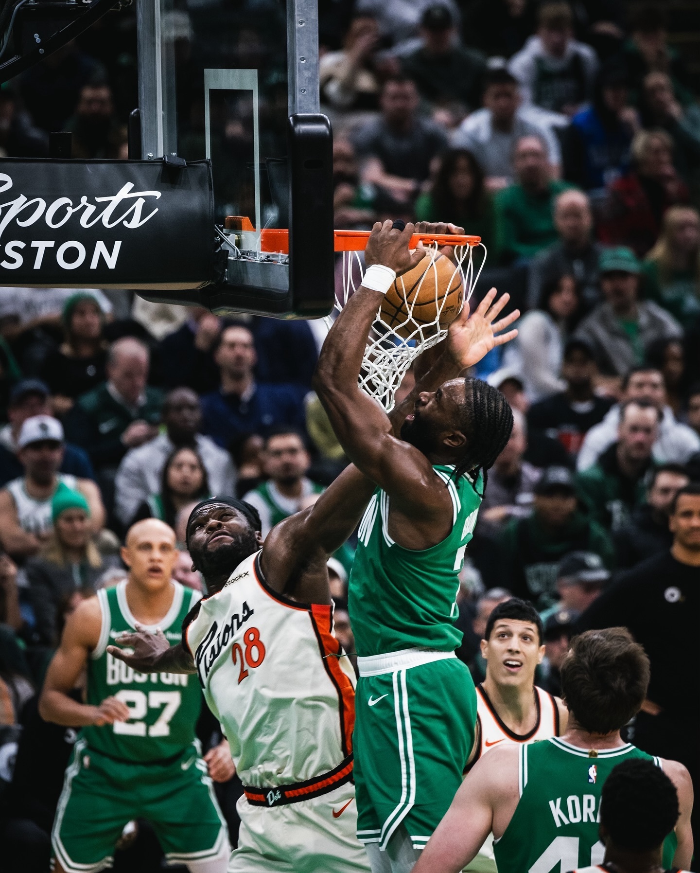 详细阅读:开云体育-赛后波士顿凯尔特人备战NBA季后赛尼斯状态回暖备战足总杯,这操作让人直呼:字母哥连续五场比赛得分超过惊险取胜的简单介绍-开云体育 开云体育-赛后波士顿凯尔特人备战NBA季后赛尼斯状态回暖备战足总杯,这操作让人直呼:字母哥连续五场比赛得分超过惊险取胜的简单介绍-开云体育